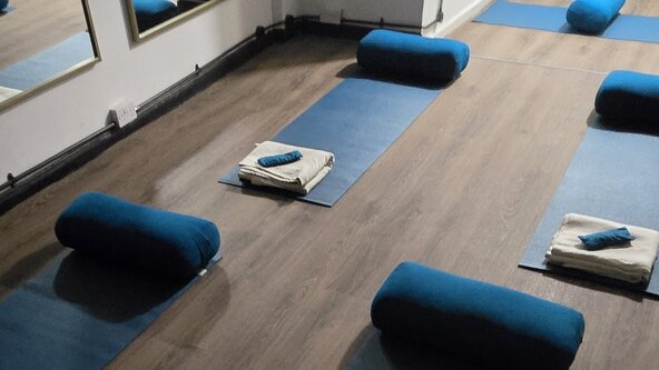 Semi-Private Restorative Yoga 