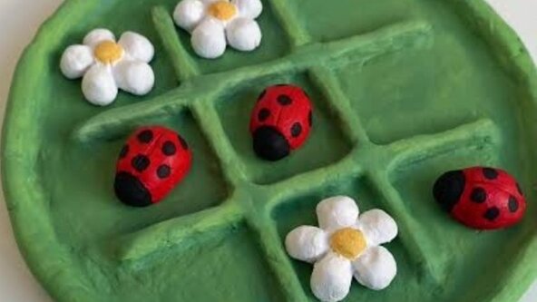 Home Education Pottery: Tic Tac Toe Game with Ink and Craft