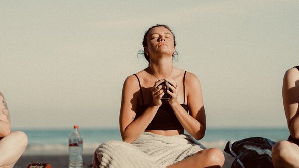 Monday Night Yin Yoga💗 - from the comfort of your own home