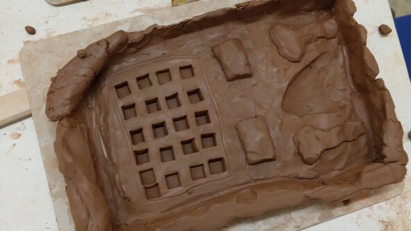 Hand-building Clay workshop for adults