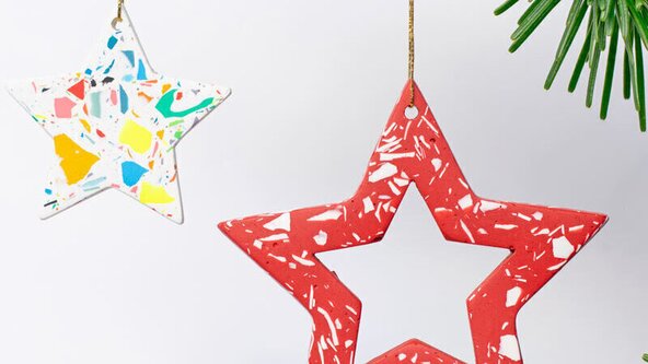 CHRISTMAS: Cast Christmas tree decorations in Jesmonite workshop (Adult)