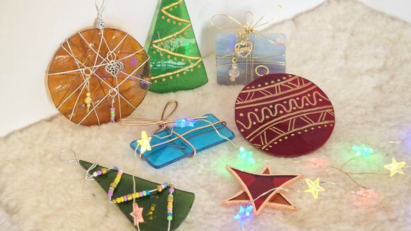 Christmas Adults: Glass and Wire Christmas Ornament Workshop