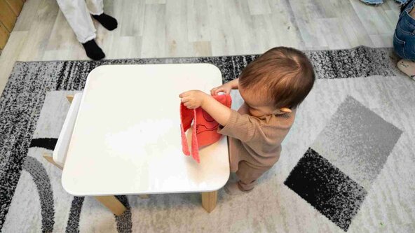 74/26 - P04 - Kinder unter drei Jahren beteiligen! Geht das?