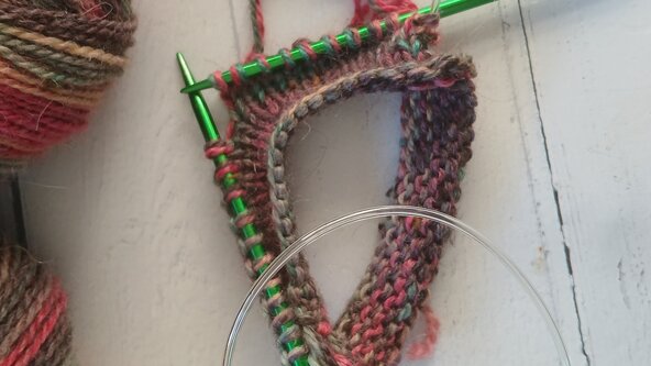 Learn to knit in the round at Westpoint Craft4Crafters