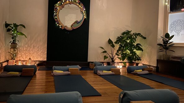 Yin Yoga