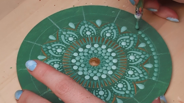Make your Mandala - Dotting with Hannah