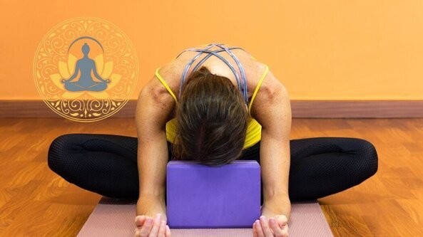 Yin Yoga & Gong Bath — A Gentle, Floor-Based Practice