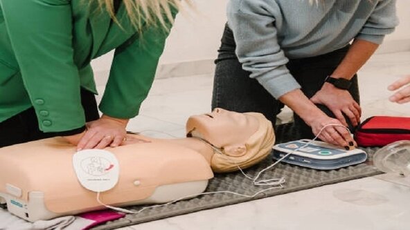 HSI - CPR AND FIRST AID COURSE