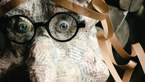 How to Catch a Book Witch' Book Theatre Show @ Wanstead Library