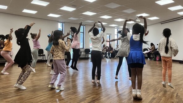 Classical Ballet Taster Workshop @ Redbridge Central Library 5yrs+