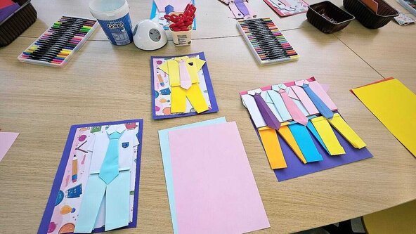 Kids Teaching Kids: Back to School Origami for 8-10 yrs @ Redbridge Central Library (Lab Central)