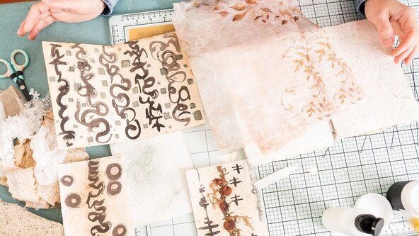GELLI PLATE PRINTING AND ART JOURNALING 