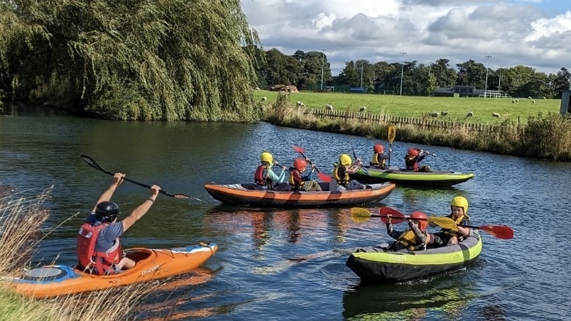 Kayaking & Forest School (8-13yrs)