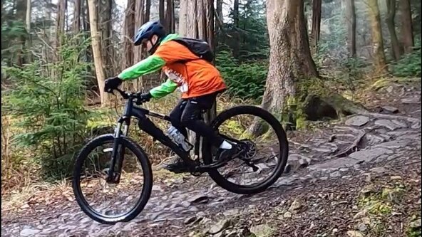 TRAIL RIDERS' - FLOW RIDERS - Kids MTB Camp (10 to 16 years old) 