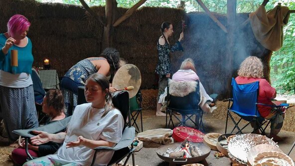SACRED WOMENS DRUM CIRCLE FACILITATOR TRAINING ( accredited course)