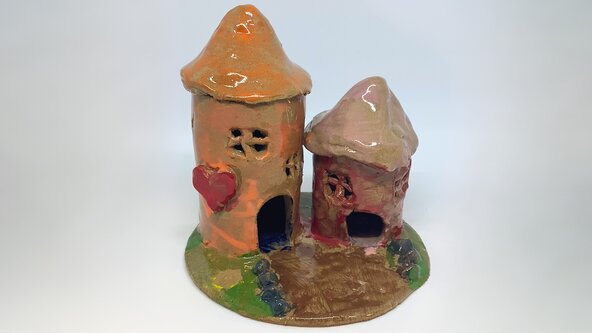 H31. Clay Castles with Ricki Meaker 