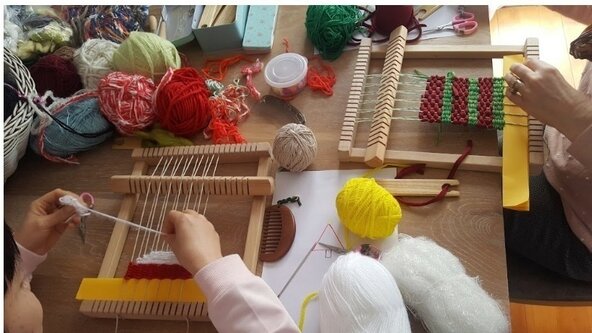 H1. Fun with Weaving with LuluLoom