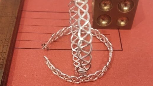 Make a Pair of Hoop Earring Class