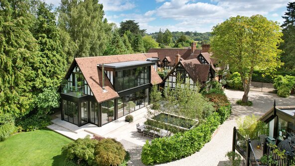 LUXURY RETREAT For Mothers: Wellness & Personal Growth