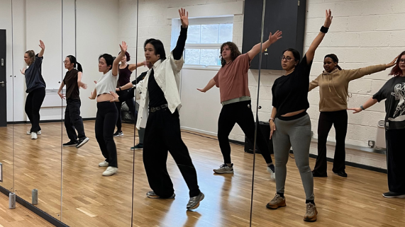 K-pop Performance  Course (DSL)