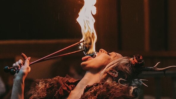 LONDON Level 2 Fire Manipulation and Vapour Tricks (Int/imrov)