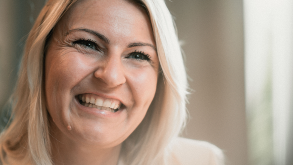 Stark im Miteinander Business meets Aktmalerei