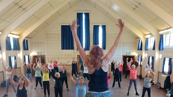 💛 Zumba Gold at St Andrew's, Cheam
