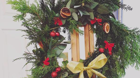 F4F Wreath Making for Adults - XMAS SATURDAY WORKSHOP