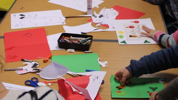 Early Years - Christmas decorations
