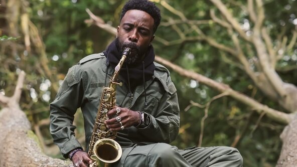 Saxophone Sound Healing - with Marcus at the Yurt