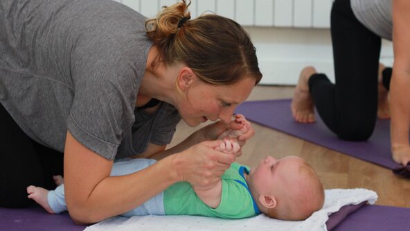 Mum & Baby Yoga