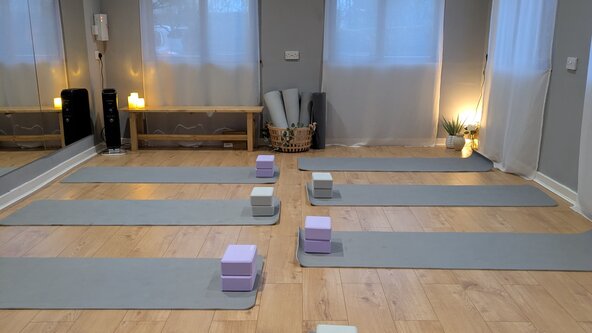 Soulful Yoga Class - Evolution