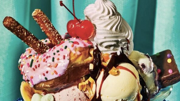 Hoodie Paint and Print - December Holiday Workshop