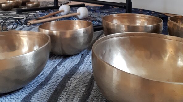 SOUND BATH RELAXATION