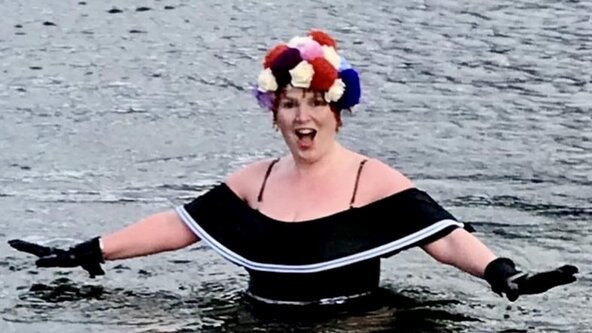 Synchronised swimming 