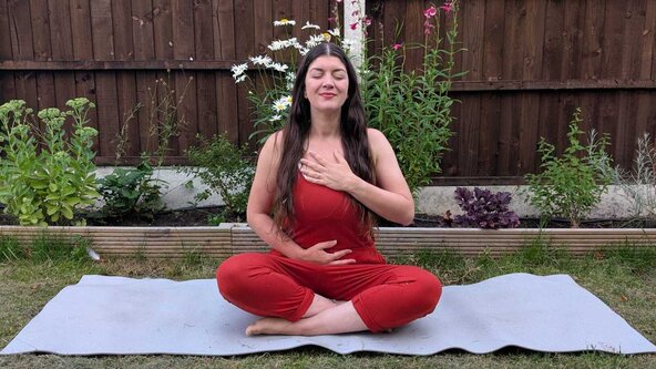 ANTENATAL YOGA Lunch Break