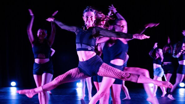 🎭 6-Week Total Beginners Musical Theatre course 🤩