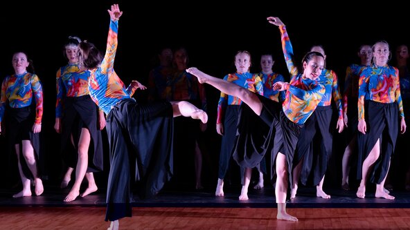 💫  6-Week Total Beginners Lyrical Contemporary course 🤩