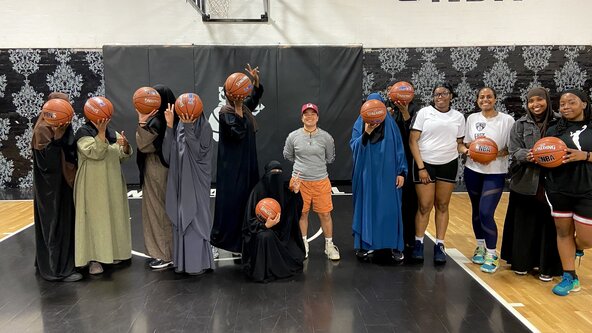 🏀Basketball – FEMALE 18+ (Intermediate)- Regal Court