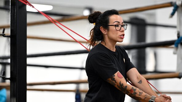 FOREVER YOUNG (Adults, Mixed) - Strength and Movement - Boxing Gym