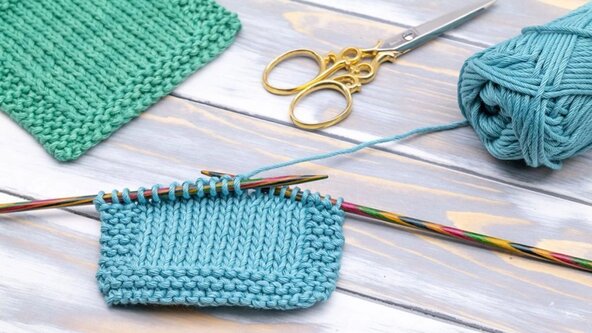 Learn to knit (Russell Branch)