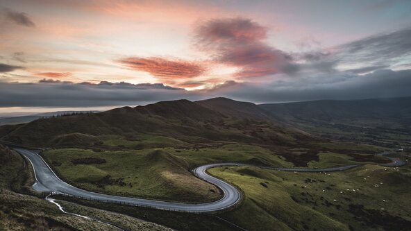 Spring Reset Walk: Peaks & Coffee