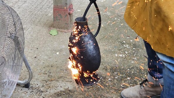 Market Raku: Choose, Glaze & Fire a Vase