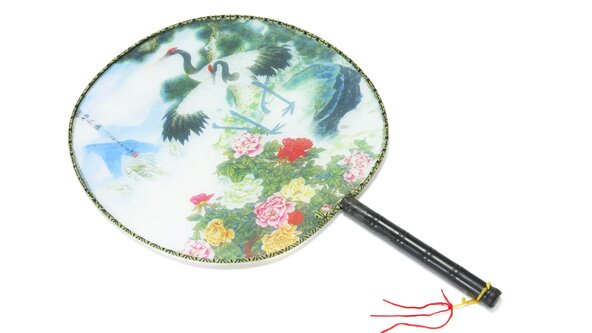 Chinese cultural workshop - lacquer fan making