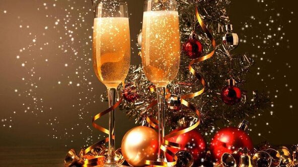 CHRISTMAS DAY LUNCH 2026 AT THE CLARENDON HOTEL 1pm