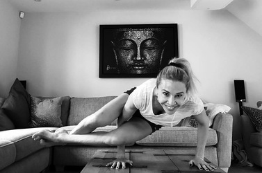 Yogawithsarahv