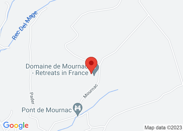 Map showing location of Domaine De Mournac - Retreats In France