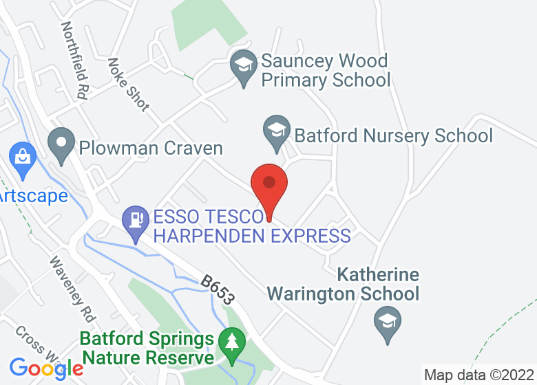 Map showing location of Batford Memorial Hall